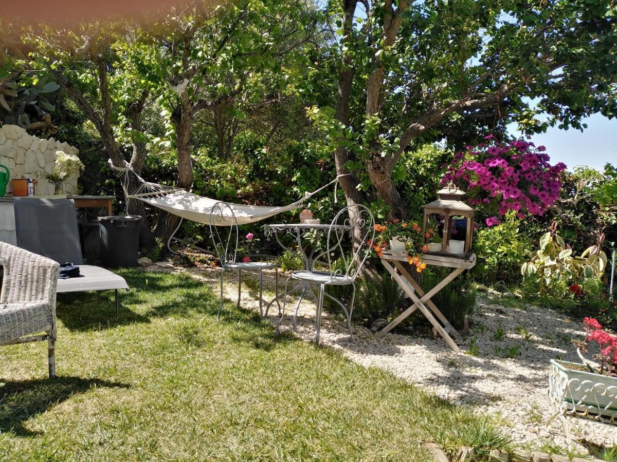 Bed and Breakfast Nonna Dora à Muros Extérieur photo